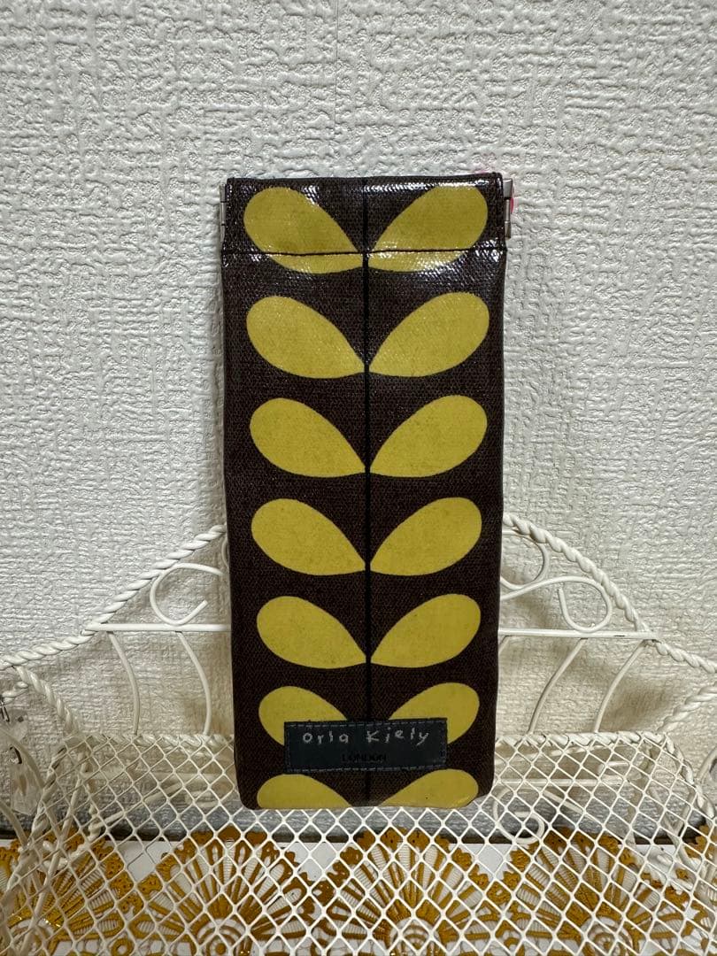 ♡日本未発売激レア♡タグ付未使用♡オーラカイリー♡ペンケース筆箱♡メガネケース♡
