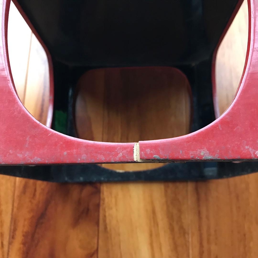 赤い漆の花弁模様　膳セット