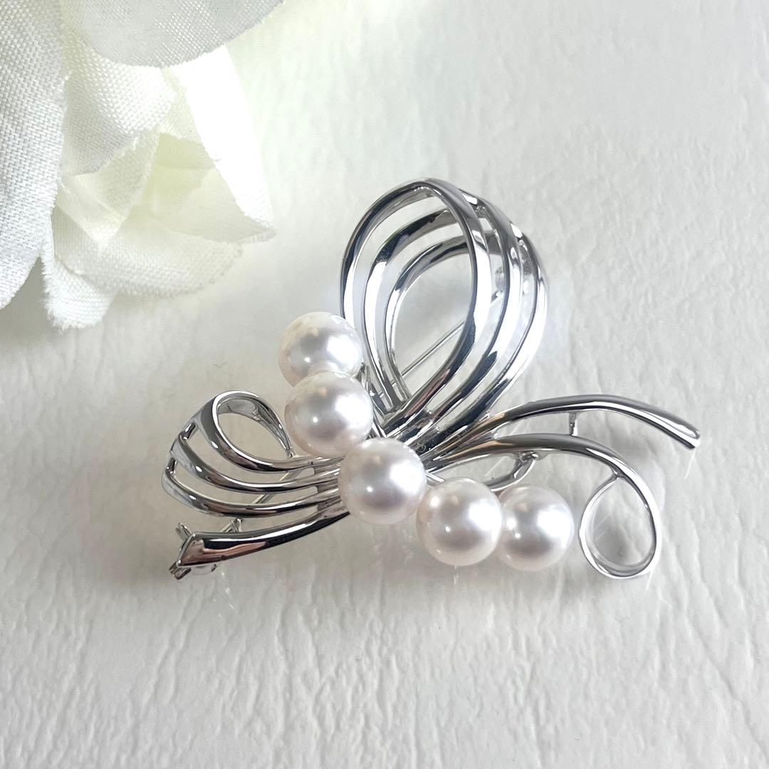 ☆美品☆ミキモト　シルバー　パール　5珠　ブローチ　皇室御用達ブランド