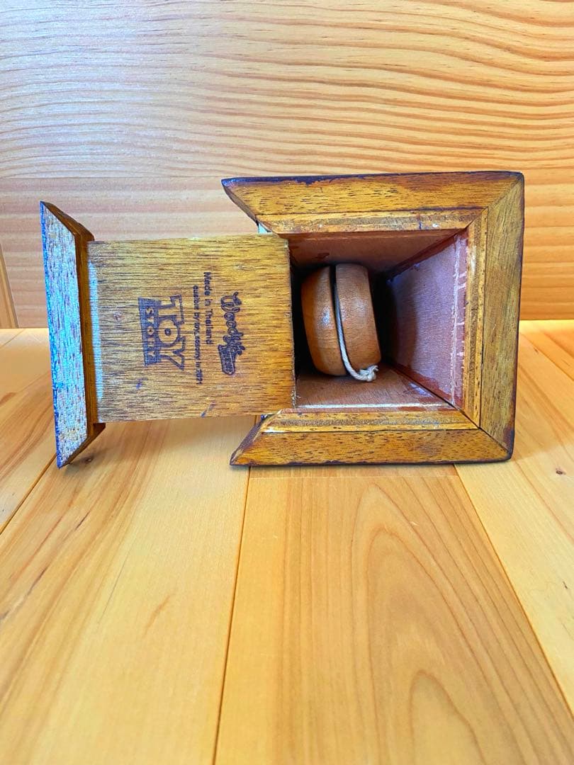 トイストーリーコレクション　ウッディ　ラウンドアップ　ヨーヨー　roundup