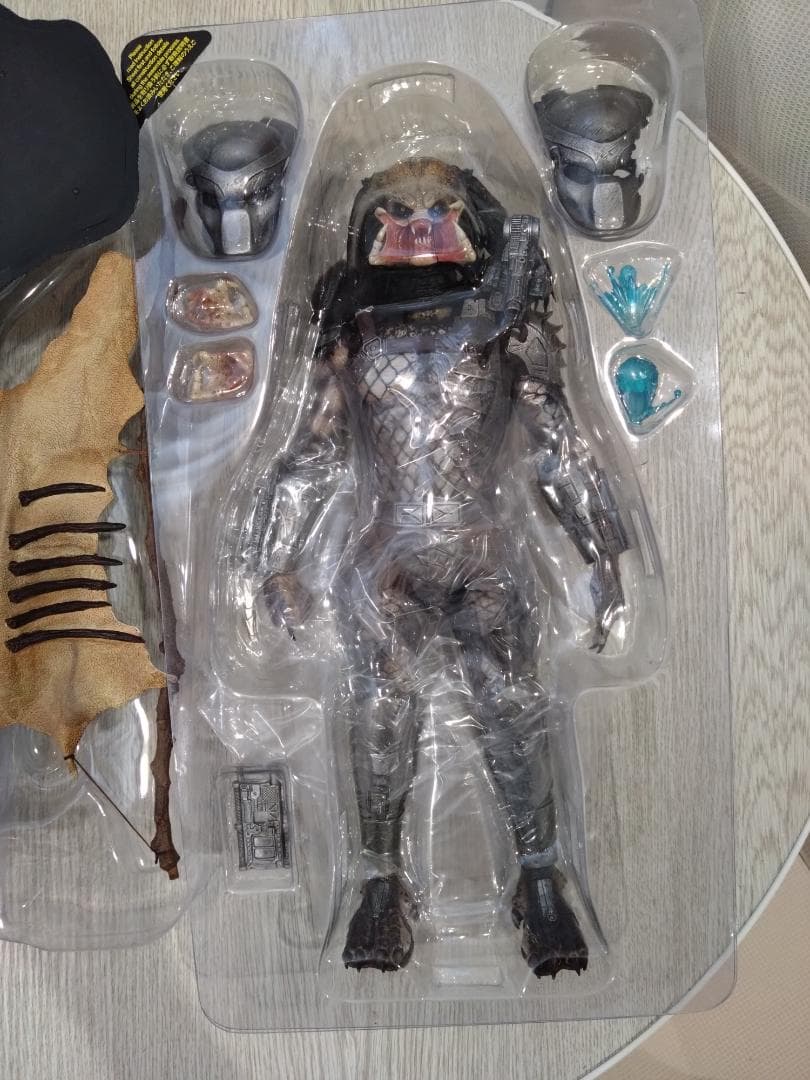 ホットトイズクラシックプレデター フィギュア