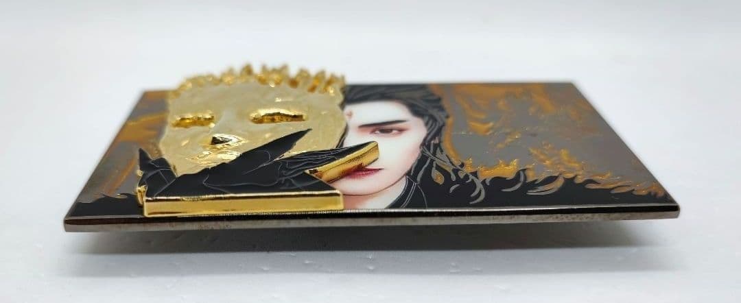 入手困難【 長月燼明】魔神・金属製ピンバッジ (羅雲熙 レオロー 澹台燼)