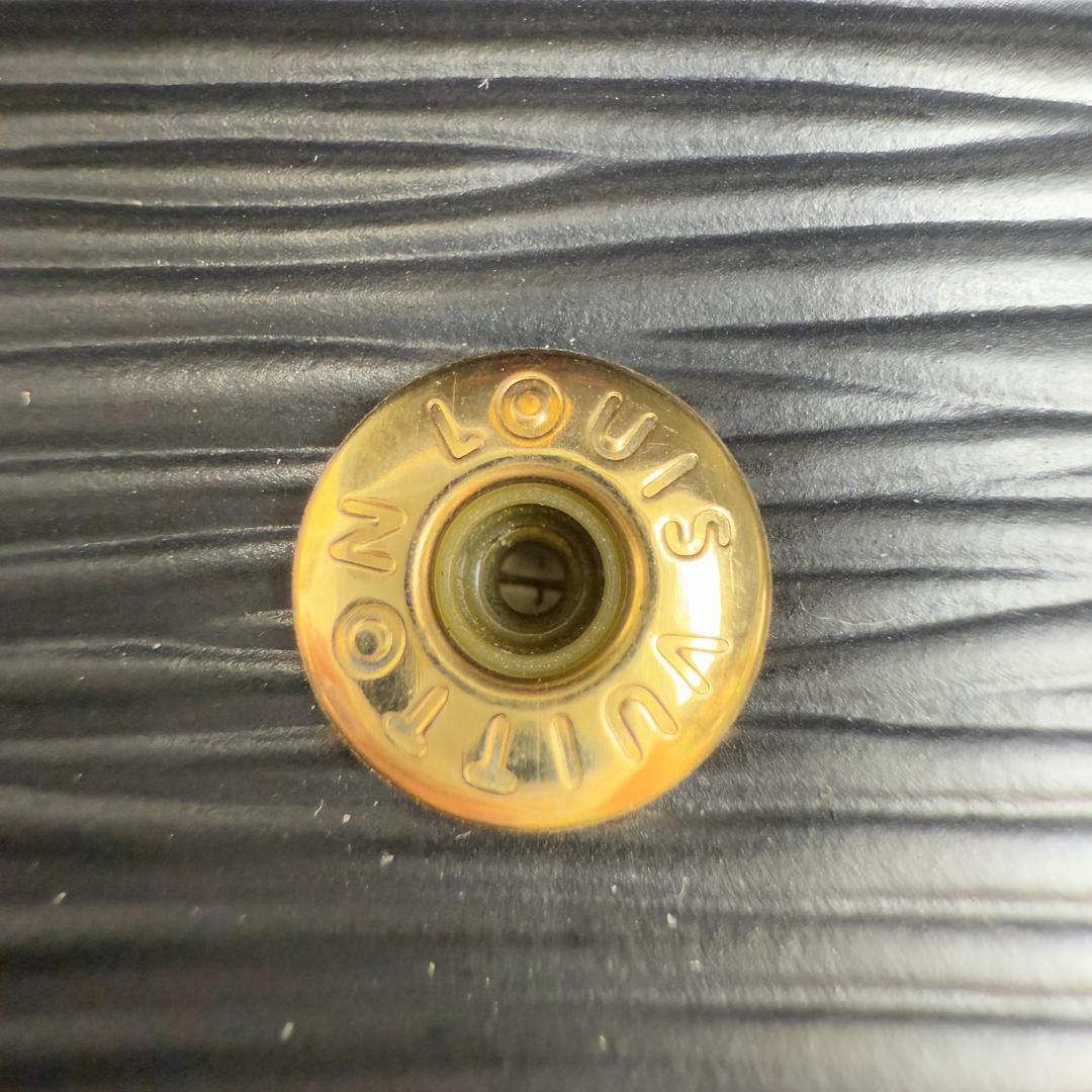 【TM4-80-10】美品 ルイヴィトン エピ キーケース ブラック