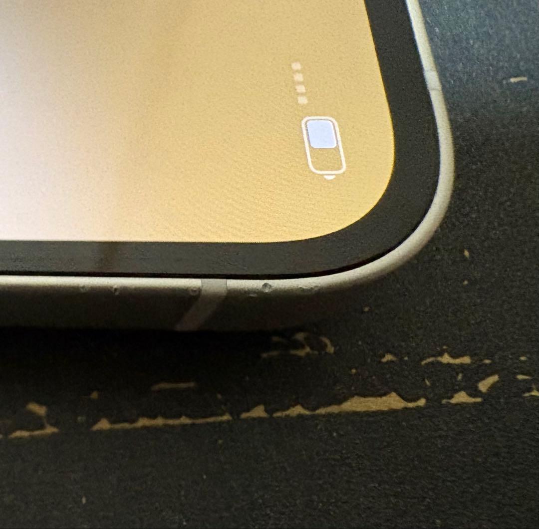 iPhone14 256GB スターライト 本体