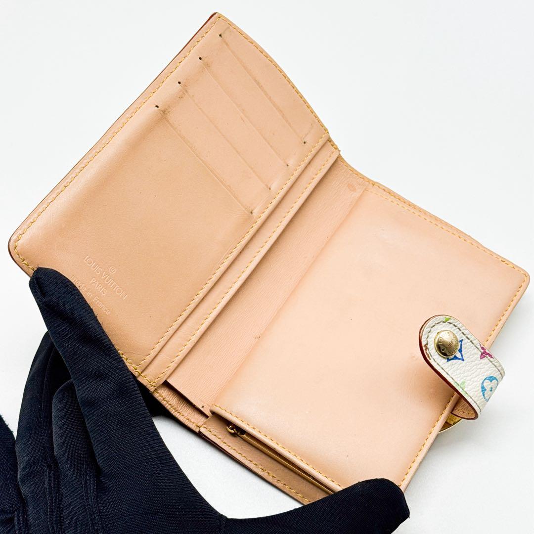 ルイヴィトン モノグラム マルチカラー ヴィエノワ 二つ折り がま口 財布 白