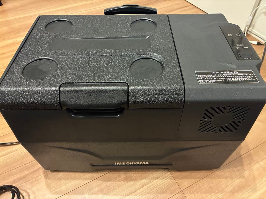 IRIS OHYAMA 30L ポータブル冷蔵庫 IPD-3A-B2