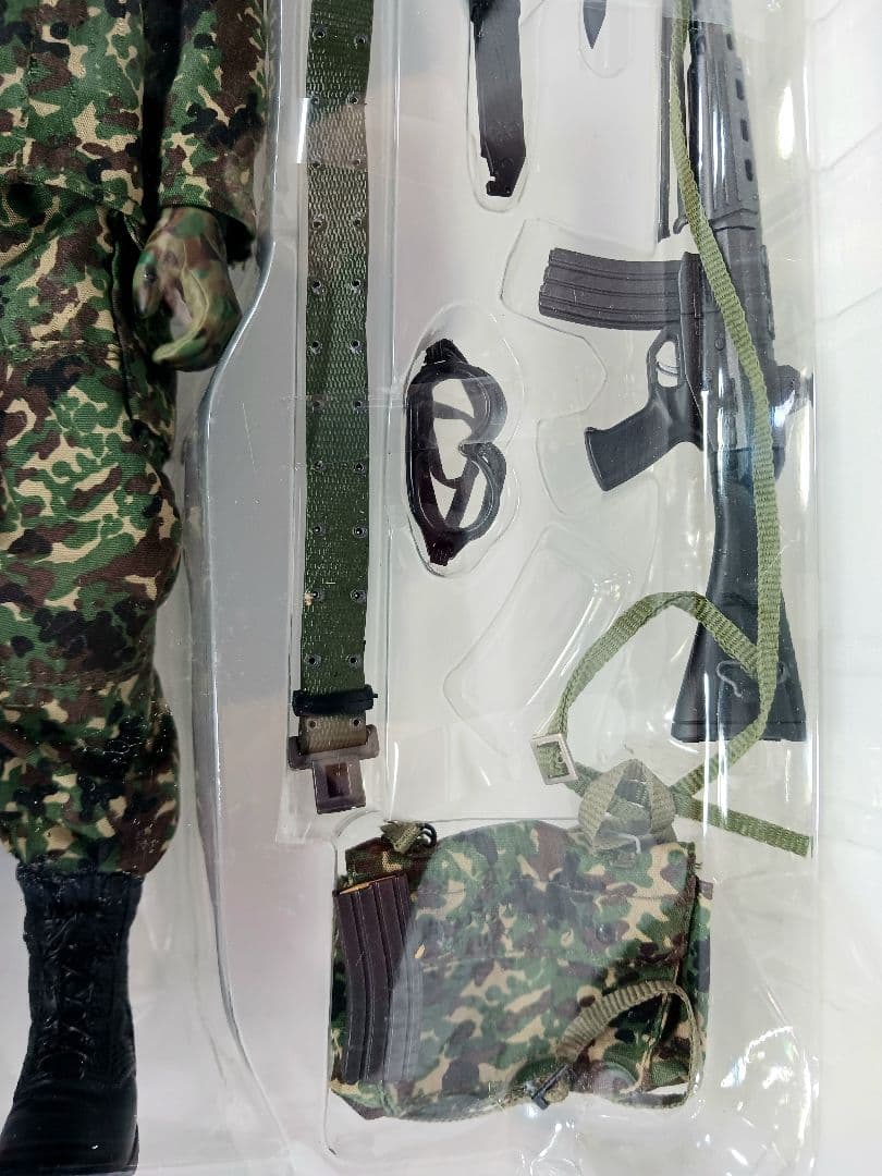 レア 陸上自衛隊 普通科隊員 中隊長 服部雅人 フイギュア