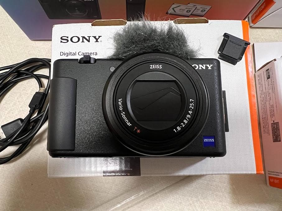 SONY コンパクトデジタルカメラ ZV-1 シューティンググリップキット
