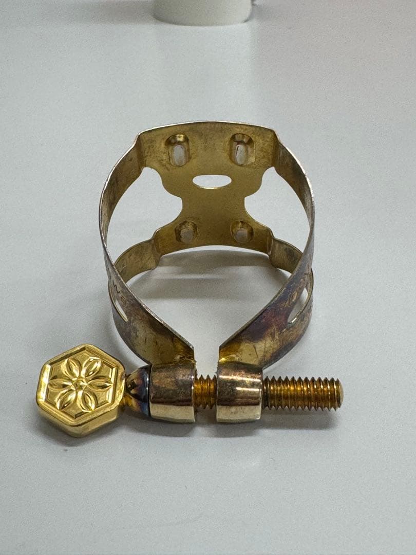 ヤナギサワ　やニーリガチャー　アルトサックス用　金メッキ　キャンプ付き