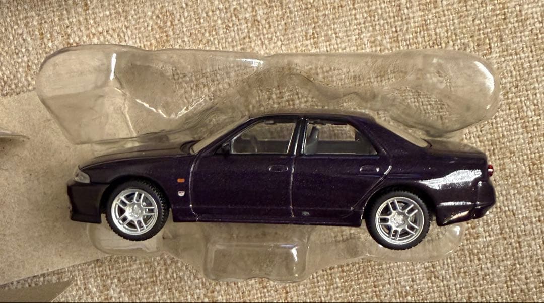 トミカ リミテッド ヴィンテージ ネオ　スカイライン GT-R LV-N151