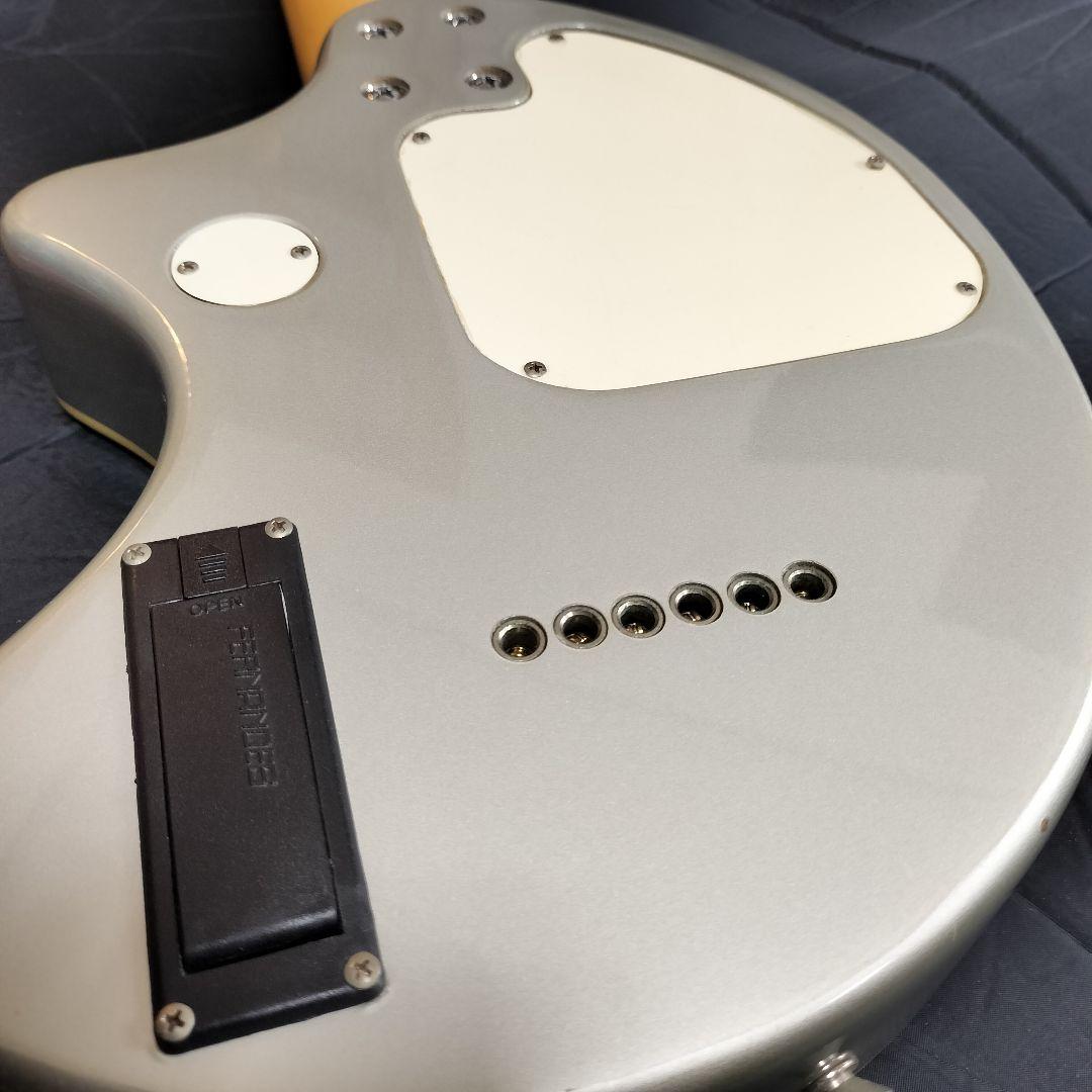 123様> FERNANDES ZO-3 UBB ULTRAMAN ウルトラマン