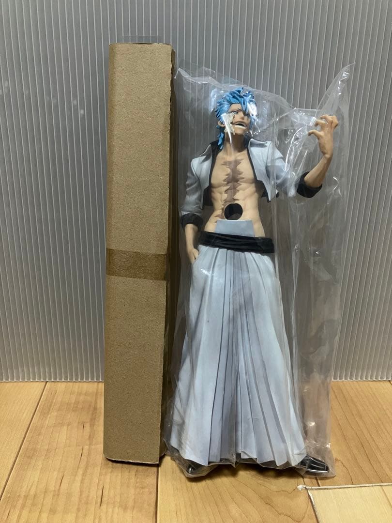 一番くじ　b賞　BLEACH ブリーチ　グリムジョー　フィギュア