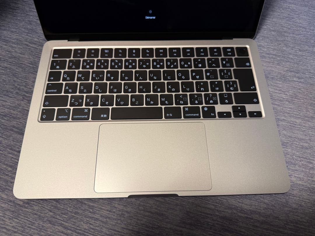 Apple MacBook Airシルバー M2本体　超美品