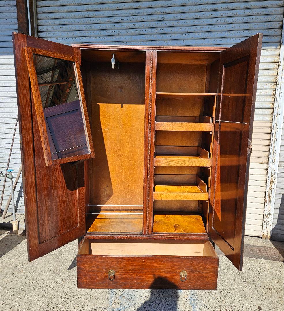 英国アンティーク 古いワードローブ 洋服箪笥 木製 無垢 ミラー 引出し付き