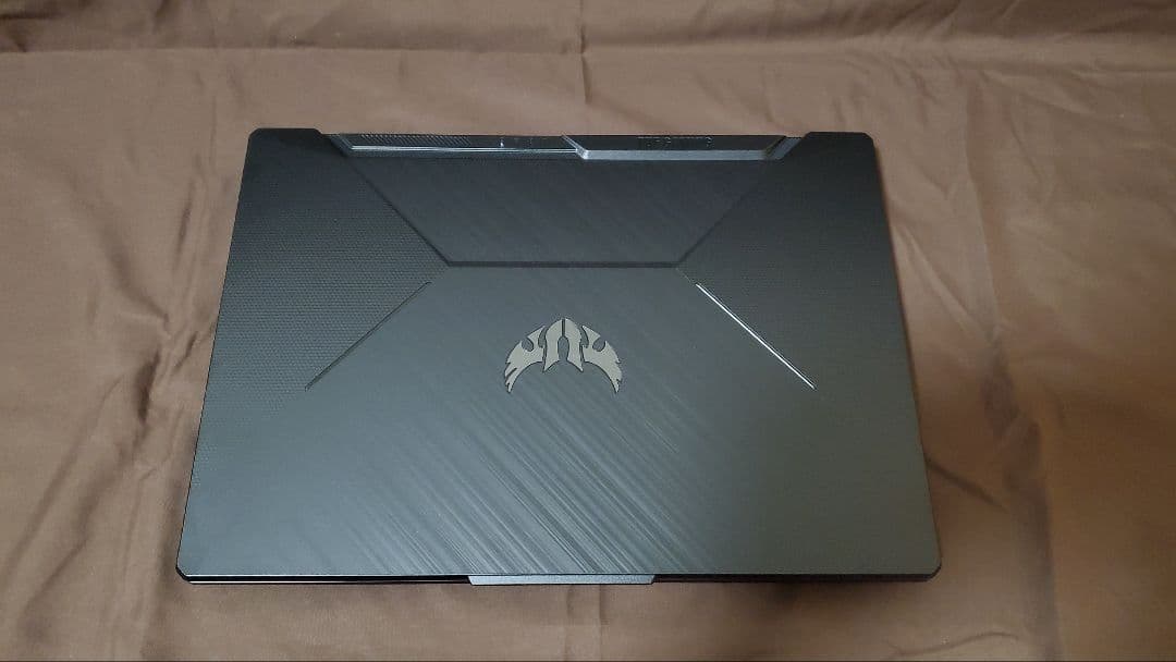 TUF Gaming F15 FX506LHB　ASUS　ゲーミング　ノート