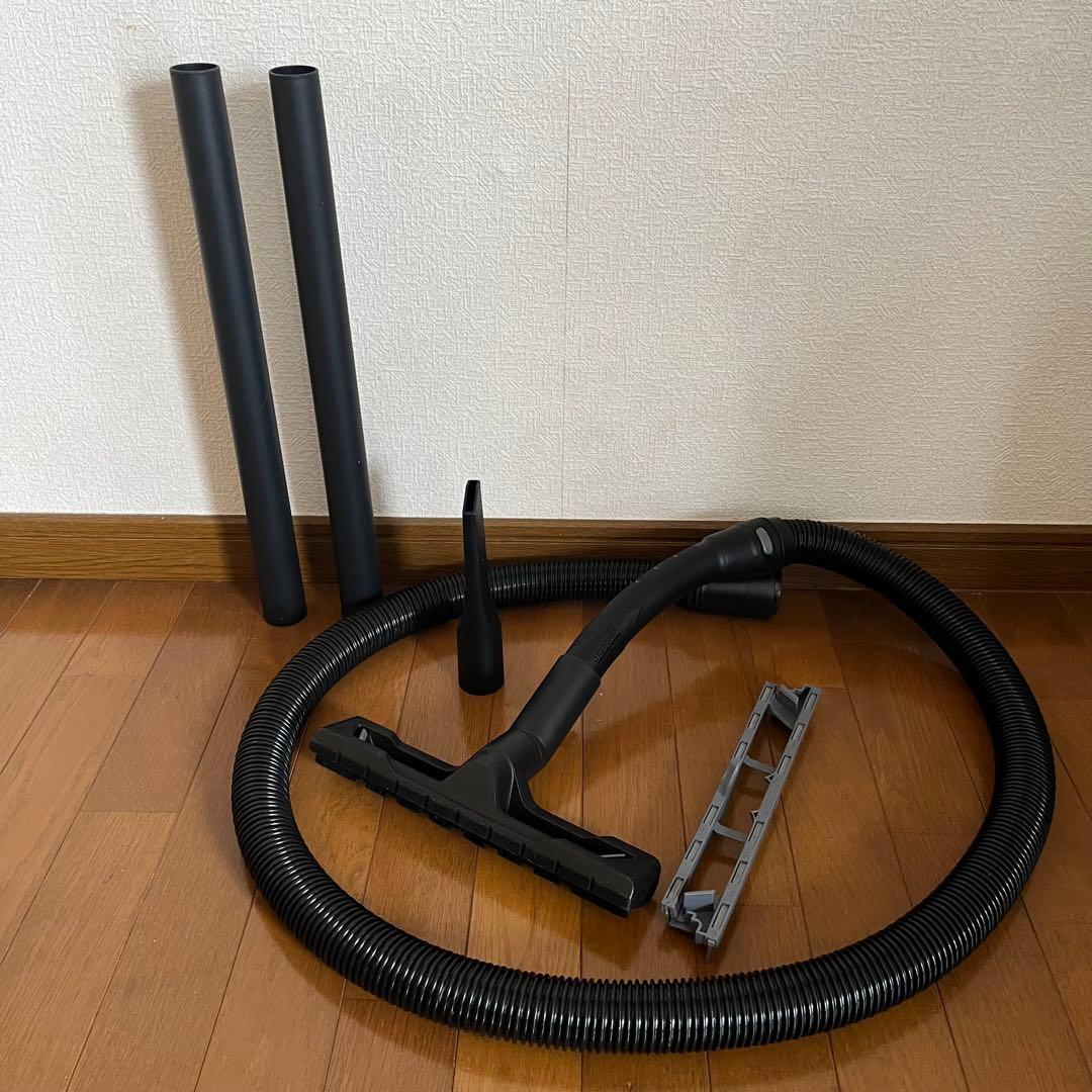 ケルヒャーKRCHER★乾湿両用バキュームクリーナー[WD3]17L 中古