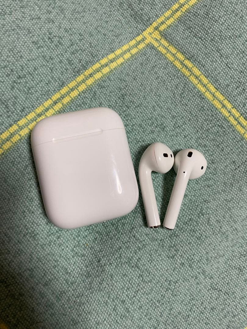 AirPods 第2世代 右耳 左耳 充電ケース Apple国内正規品