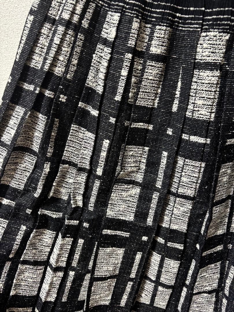 【新品】TO BE CHIC ツイード調ジャカード スカート