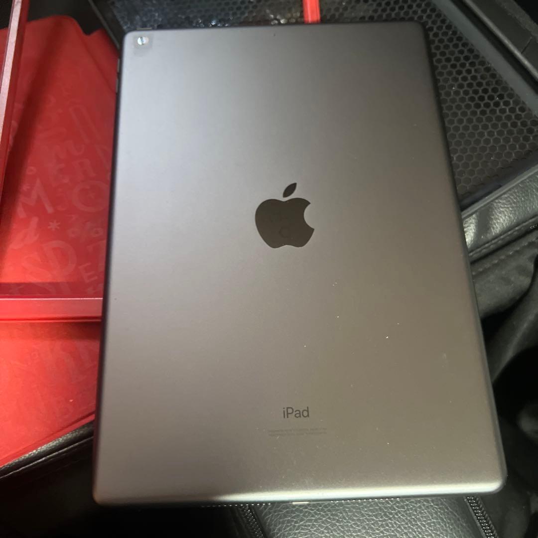 美品、Apple iPad (第７世代) Wi-Fi 128GB