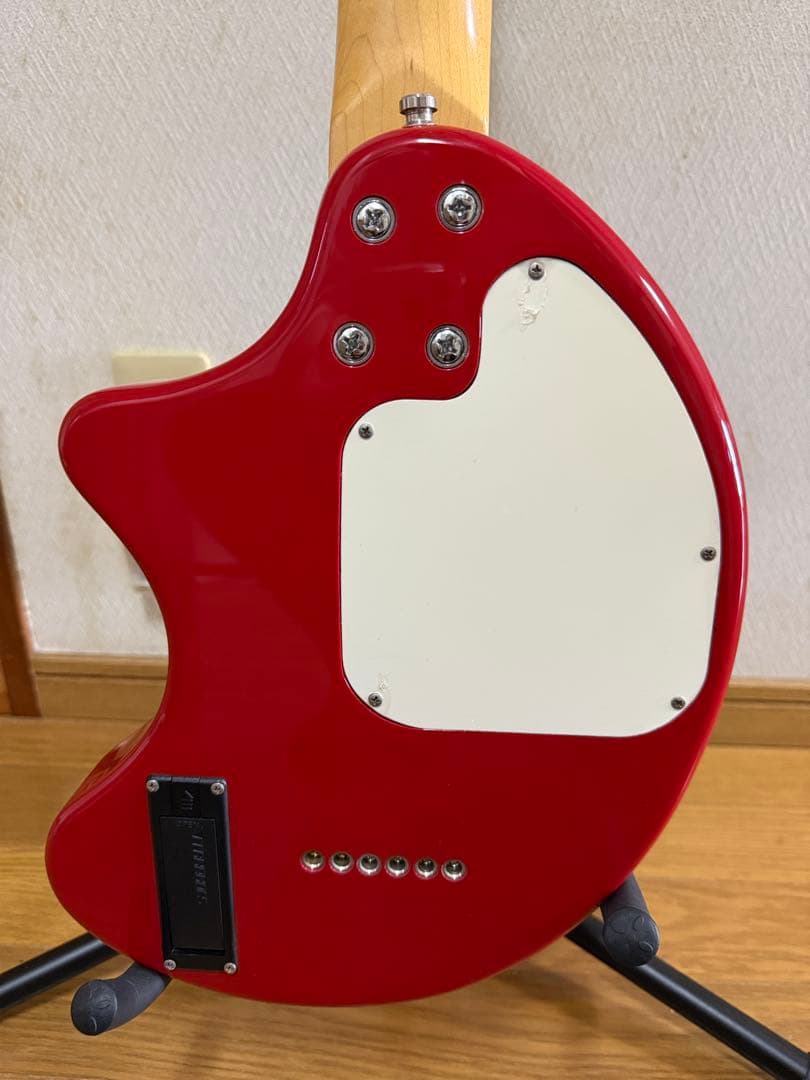 FERNANDES エレキギター 赤 ロックピン付き　ゾウさんギター