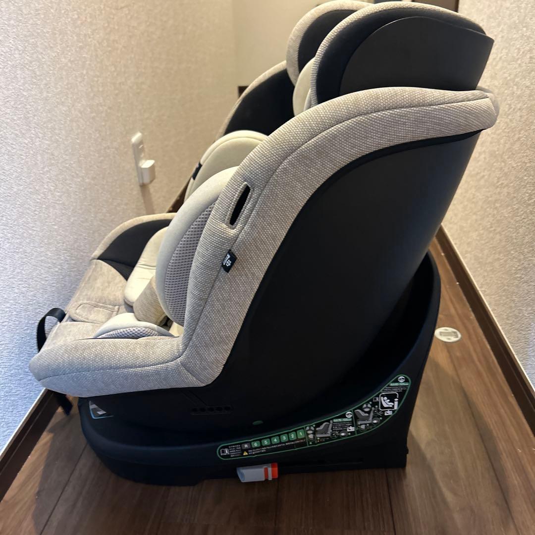 西松屋ターンレジェネクストST ISOFIX R-129 チャイルド