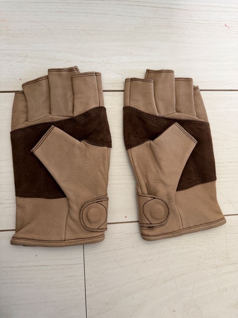 08awナンバーナインレザーフィンガーレスグローブ手袋