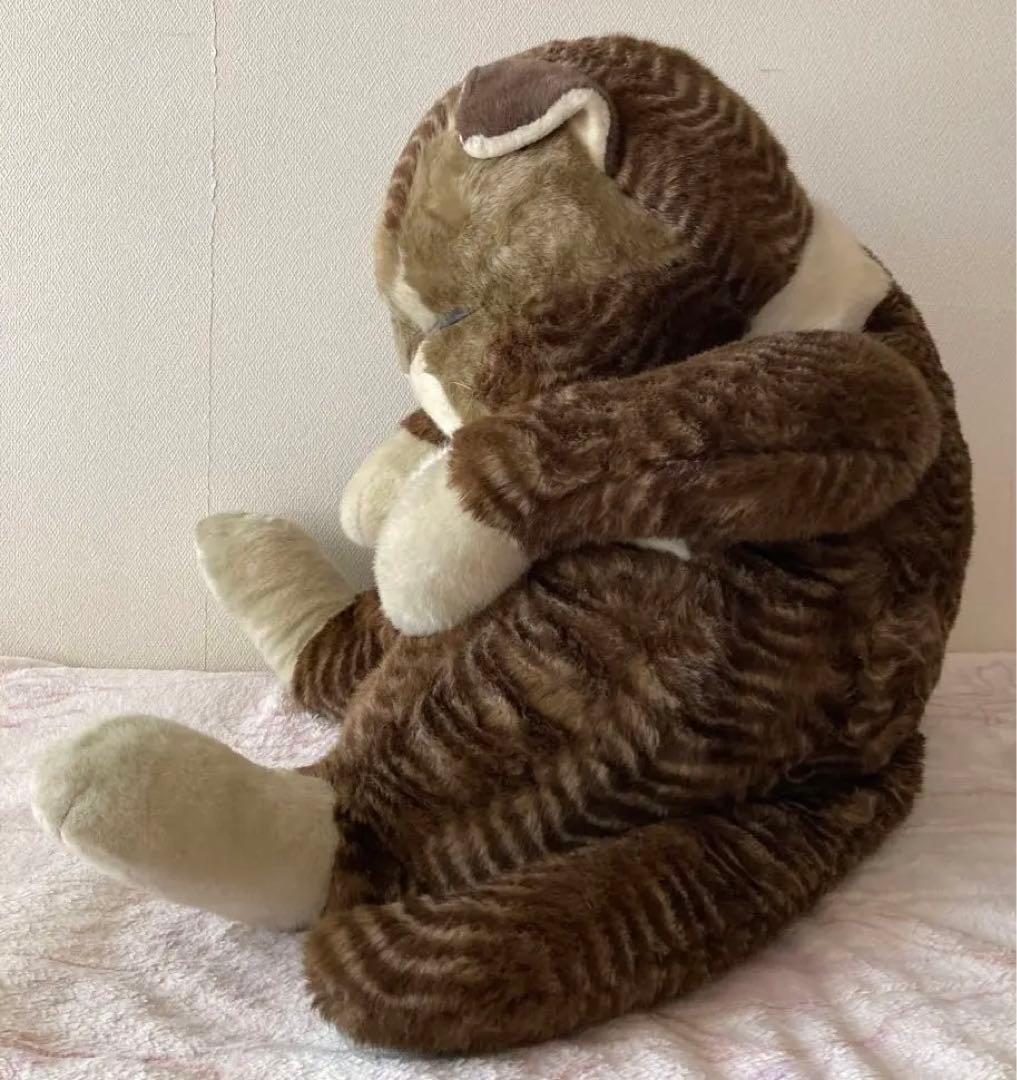 ぬいぐるみ ジョリーマンマ特大 オリエンタルトーイ 眠り猫 茶色