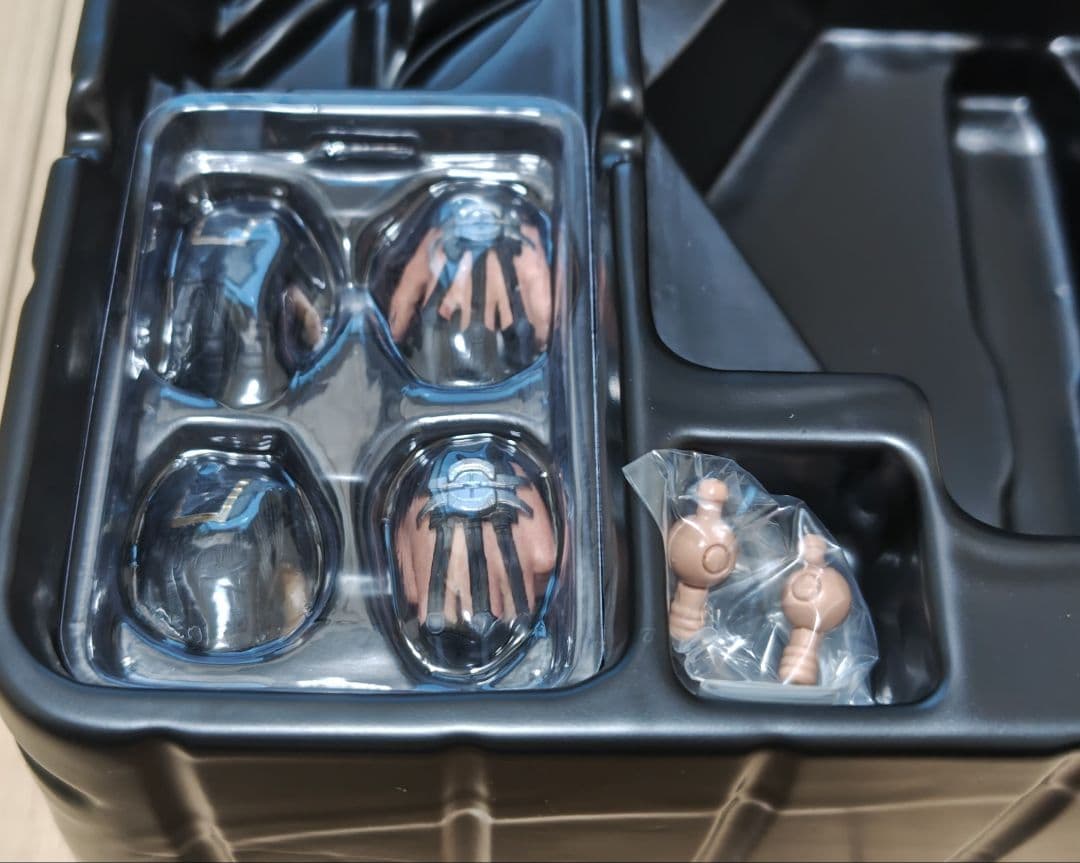 【開封美品】ホットトイズ　ローニン　ホークアイ　エンドゲーム