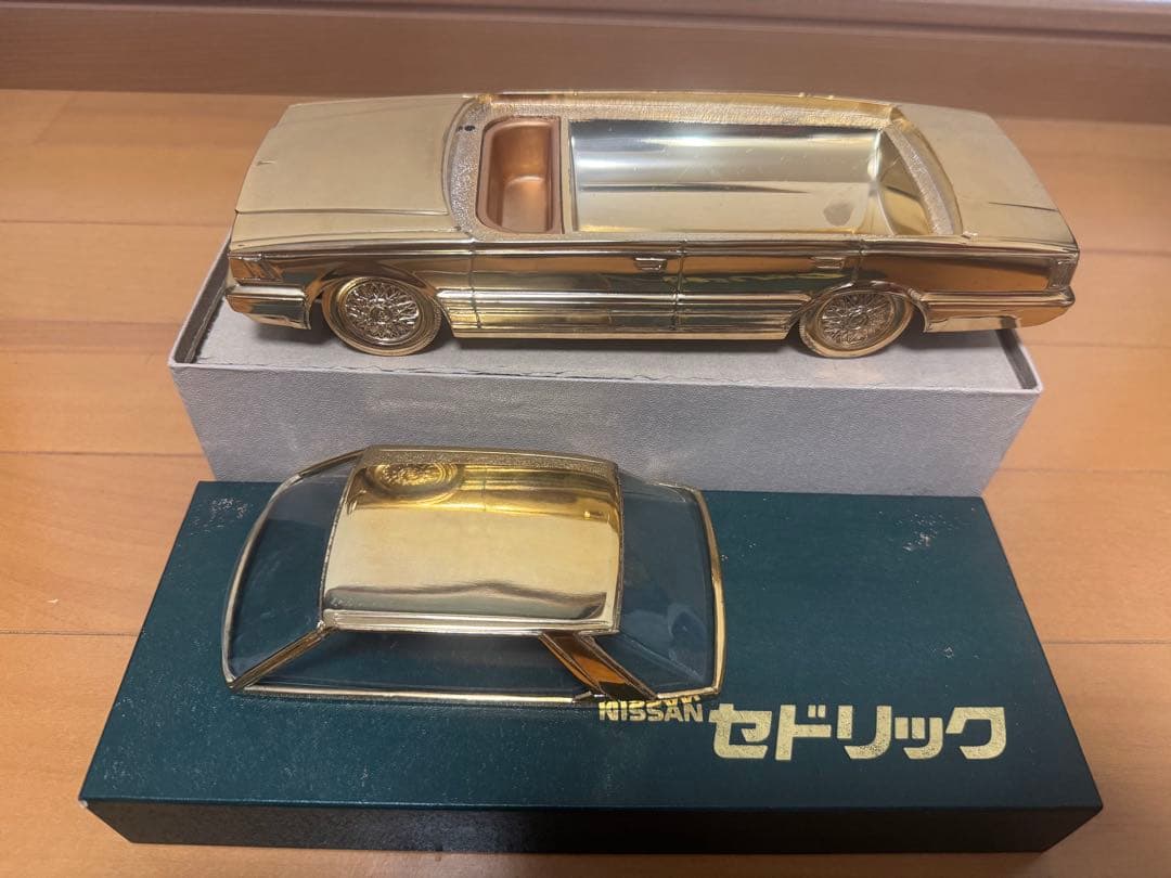 値下げ❗️NISSAN セドリック ゴールド オルゴール付シガレットケース