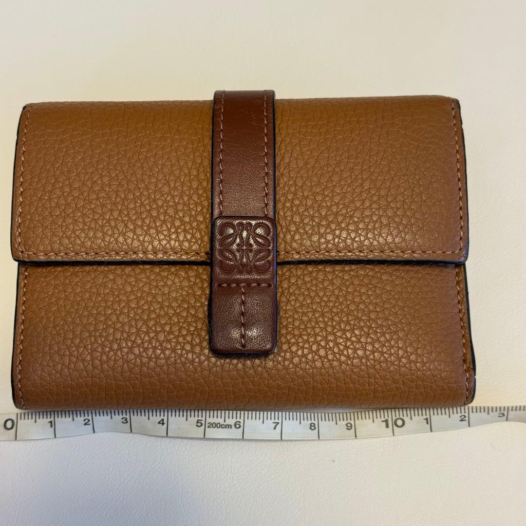 美品✨ LOEWE ロエベ バーティカルウォレット スモール キャメル ブラウン