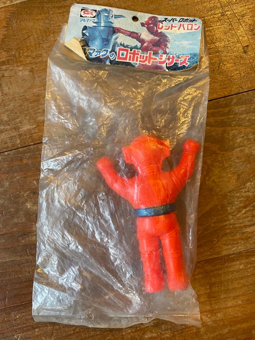 最終値下げでちゅ❣️ブルマァク ロボットシリーズ レッドバロン ソフビ 未開封