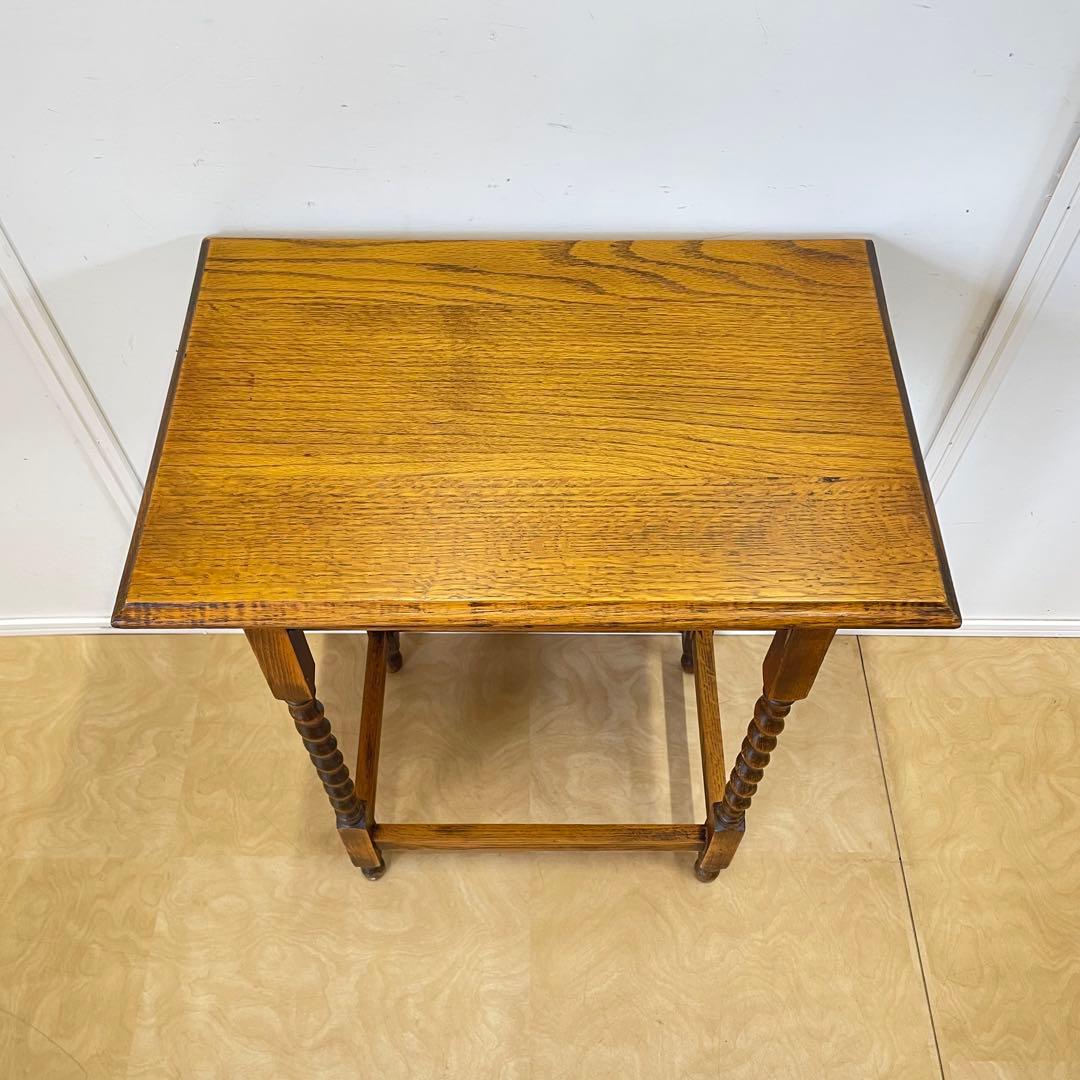 イギリス アンティーク サイドテーブル ツイストレッグ 英国 花台 テーブル