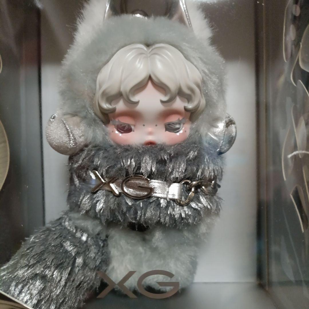 【正規品】POPMART SKULLPANDA XG ぬいぐるみペンダント