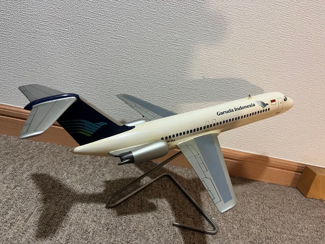 1/100 ガルーダインドネシア航空　DC-9