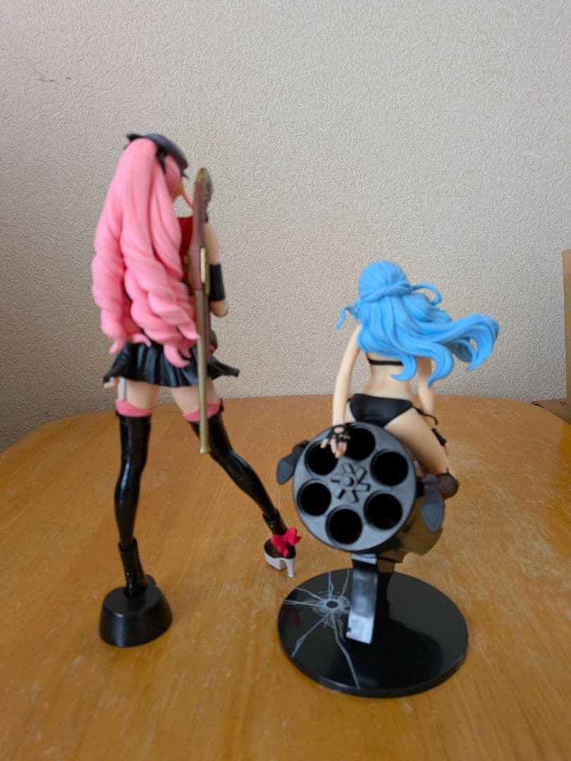 ワンピース　フラッグダイヤモンドシップ　　ペローナ・ビビ　フィギュア