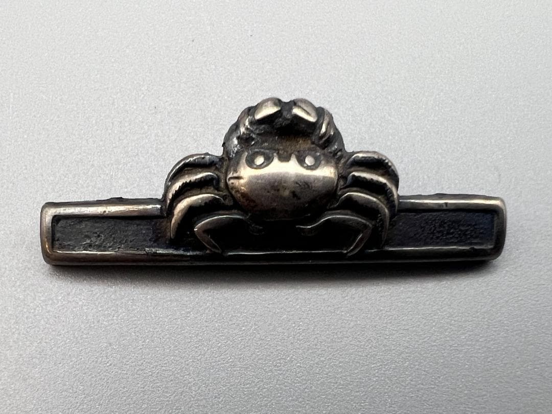 【海】江戸明治金工　鶏　獅子　龍　カニ　５点　金目　手彫　目貫　金銀象嵌　骨董品