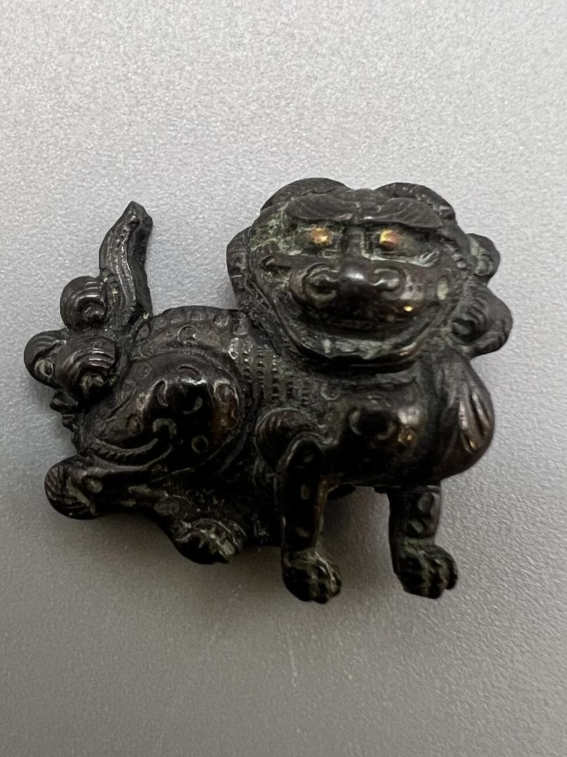 【海】江戸明治金工　鶏　獅子　龍　カニ　５点　金目　手彫　目貫　金銀象嵌　骨董品