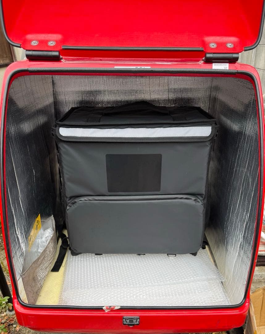 T's products MB30 200Lボックス　赤　中古