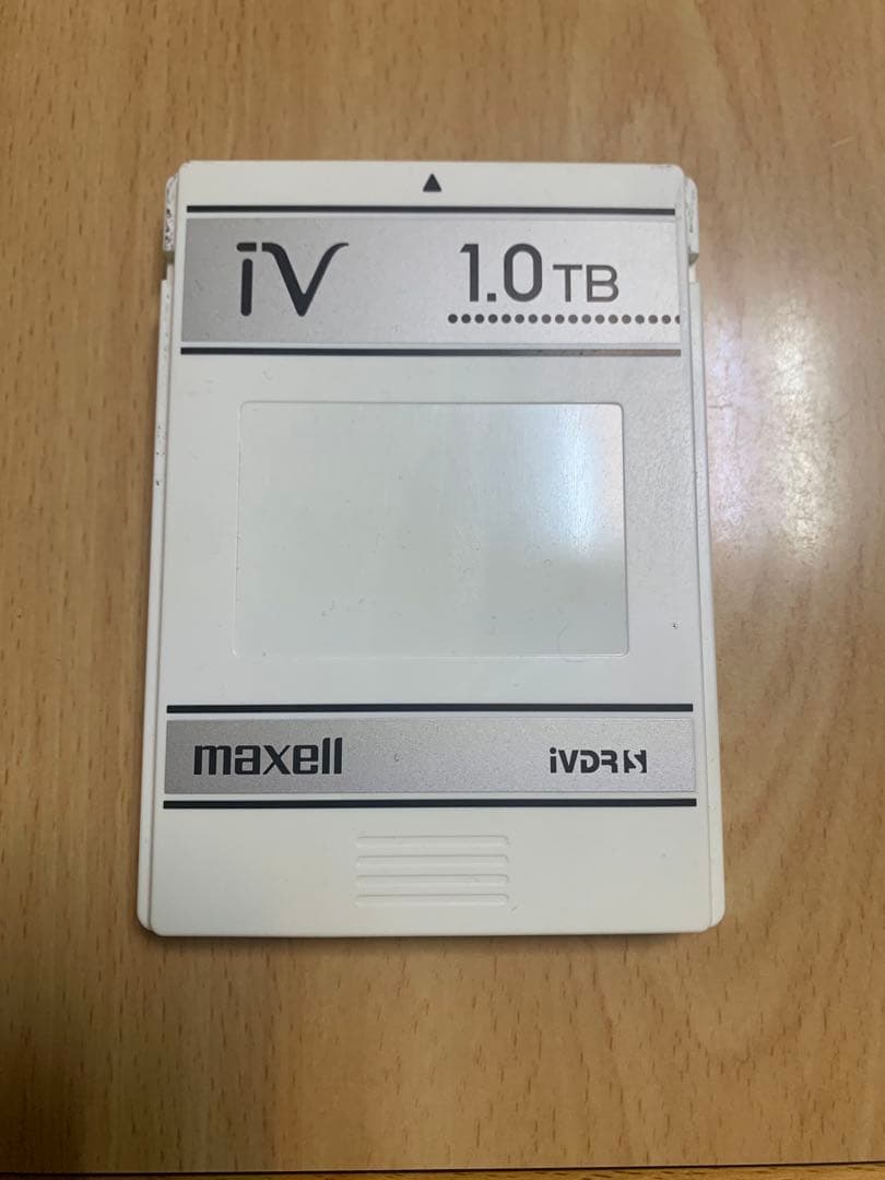 初期化済みmaxell iV 1.0TB hitachi カセットハードディスク