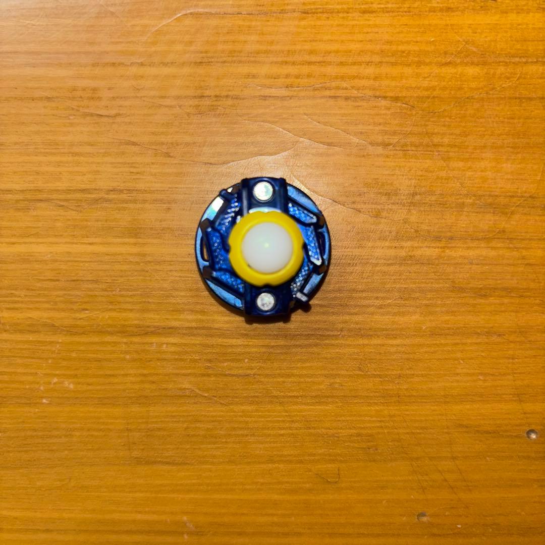 【ベイブレードバースト超ゼツ】リヴァイブフェニックス　青翼Ver.