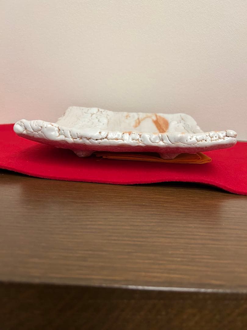 堀一郎作　志野四方皿