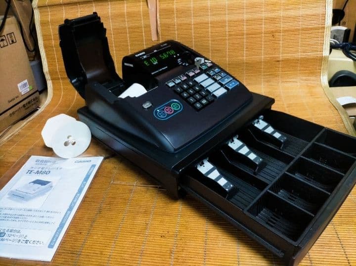 カシオレジスター　TE-M80　中古品　人気機種感熱紙　送料無料　536600