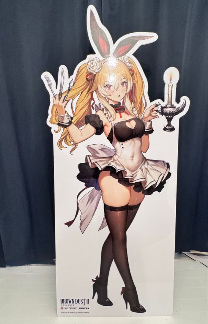 ブラウンダスト2 　等身大パネル　リアトリス　ロエン