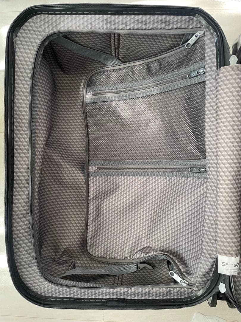 Samsonite サムソナイト ポリゴン スピナー55 スーツケース 証明書付