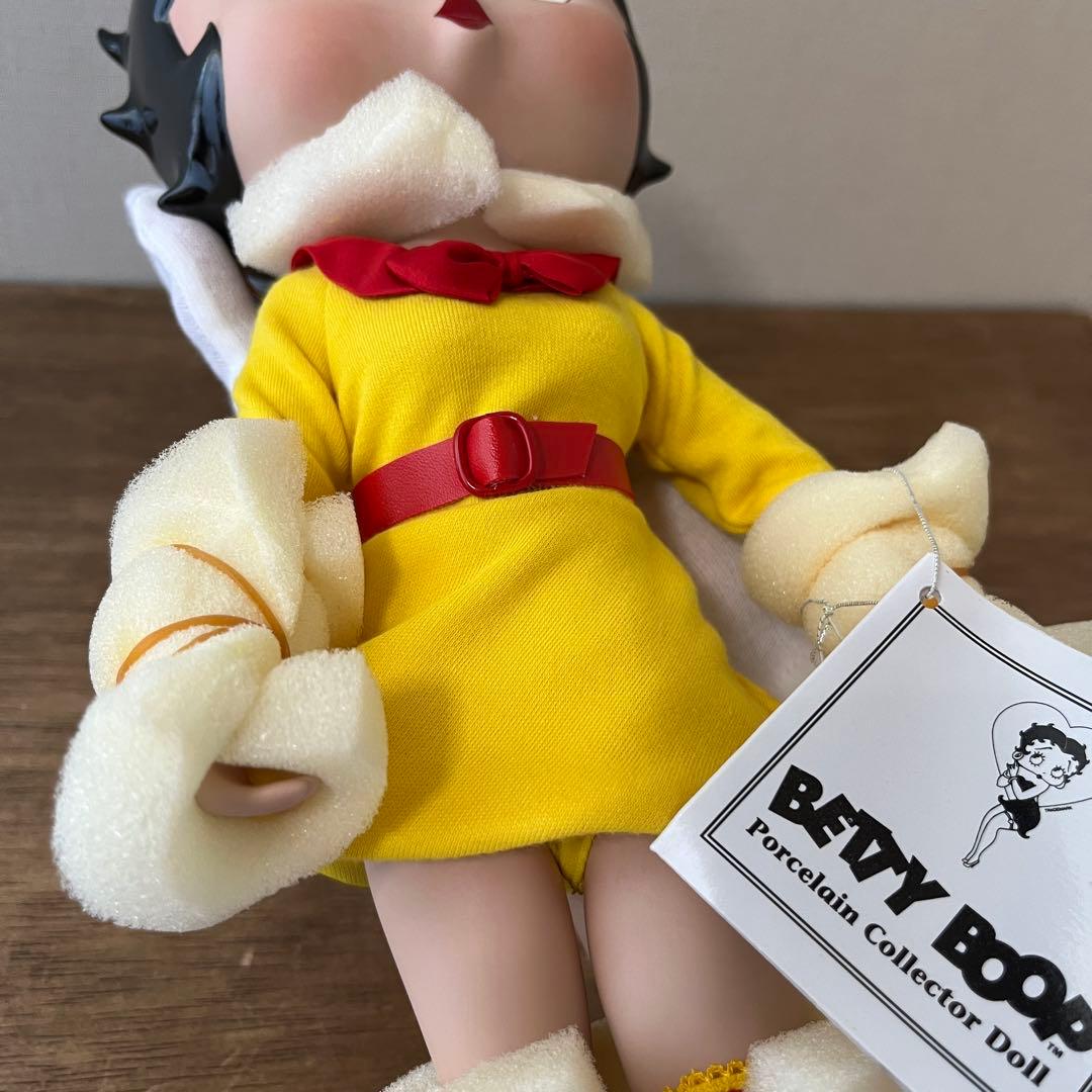 ベティブープ 「ショッピング スプリー」ダンバリーミント社製