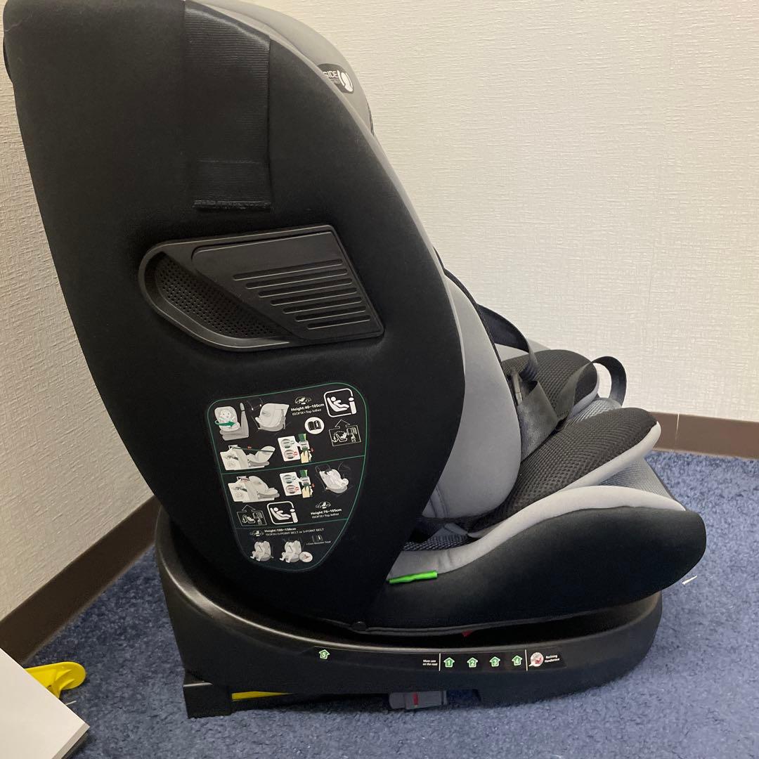 Nebioネビオ ISOFIX＋テザーベルトで足下広々チャイルドシート