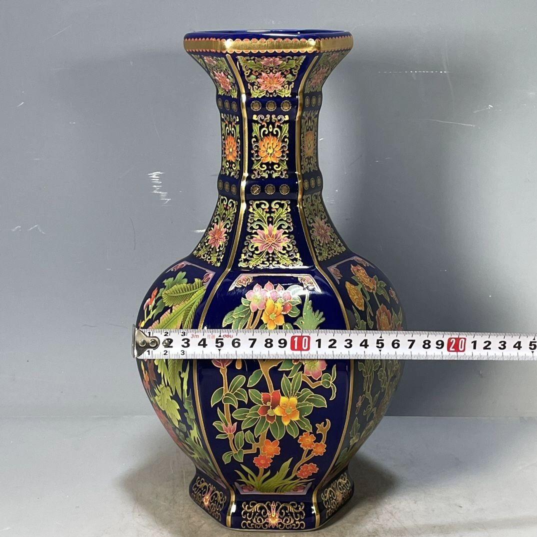 清乾隆琺瑯彩花卉図紋六稜賞瓶 景徳鎮 陶磁器 装飾品 現代工芸品 美術品 置物