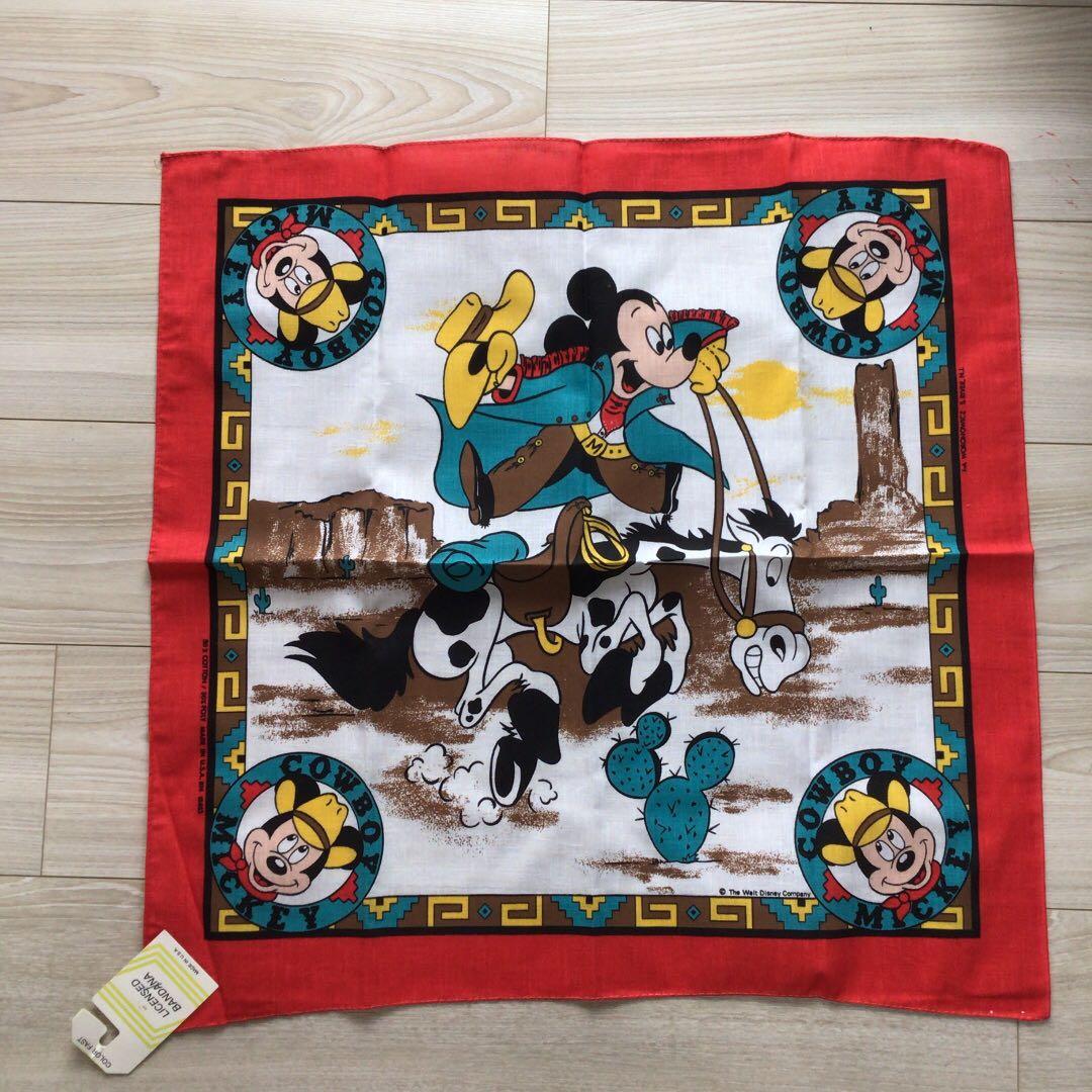 新品　アメリカ　ディズニー　バンダナ　レトロ