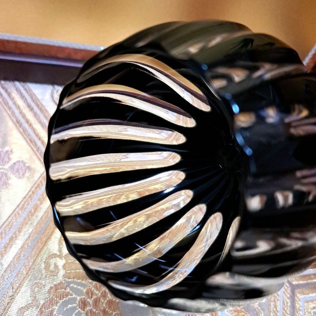 ギヤマン　アンティーク　ガラス工芸　縞カット　カットグラス　グラス　黒切子　水毬