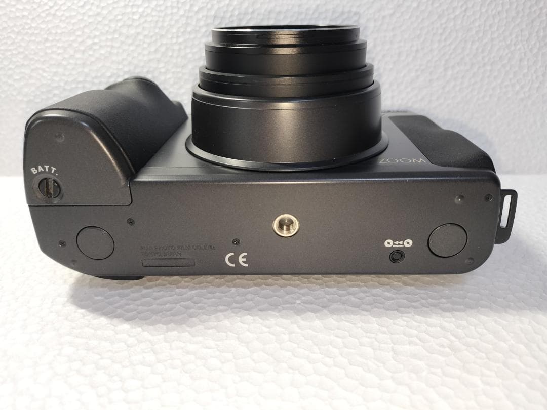 フィルムカメラ FUJIFILM GA645Zi Professional (CT 003)